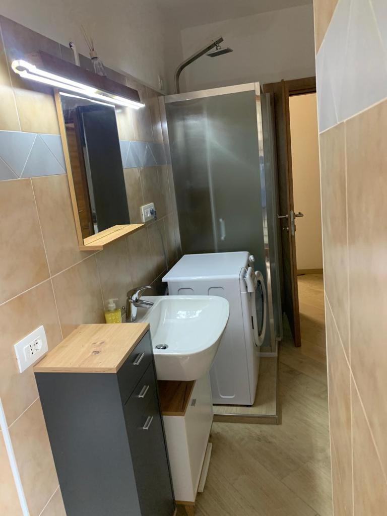 Alfiume B Apartment Tirano Exterior photo